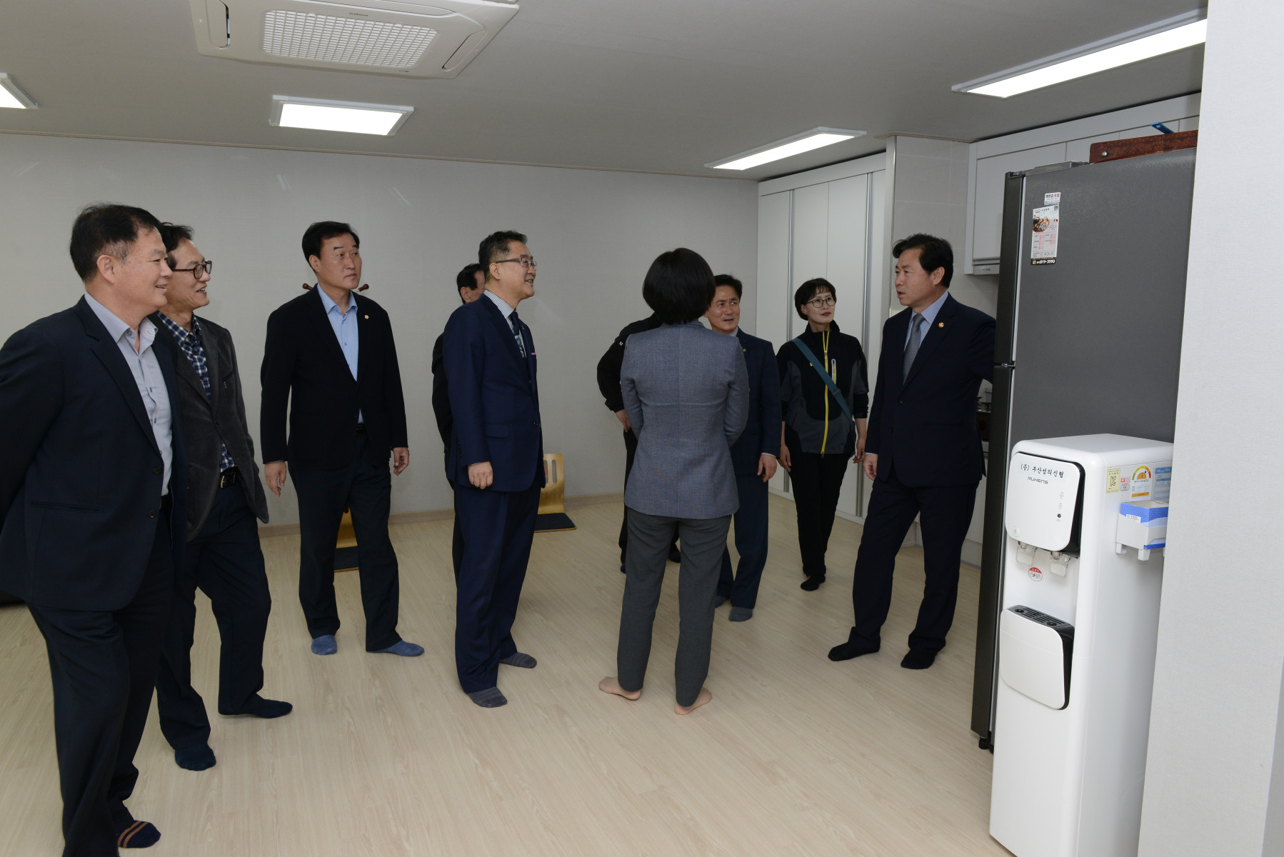 연지동 하나로경로당 개소식 9번째