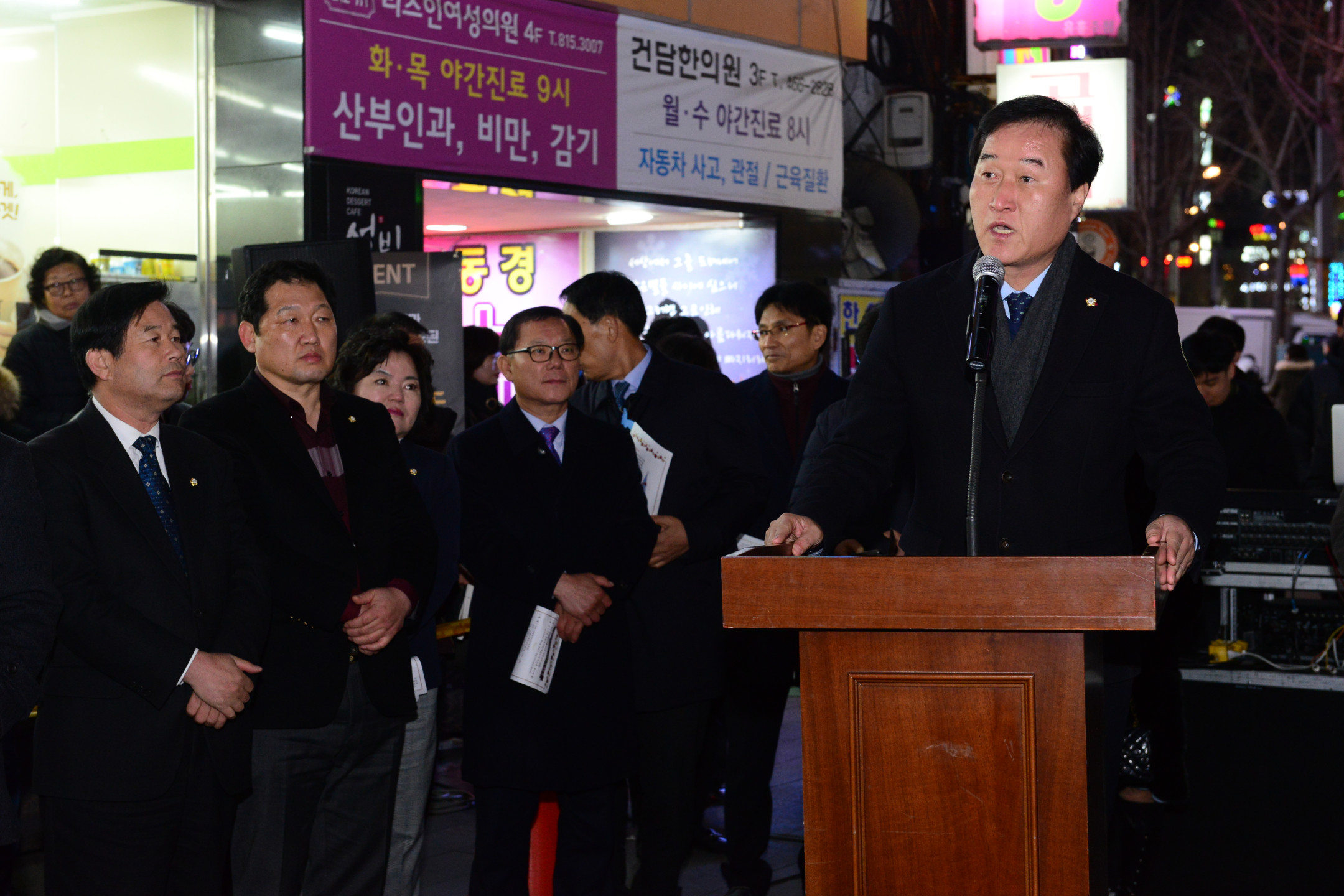 제5회 부산진구 기독교문화복지협의회 성탄트리 점등식 2번째