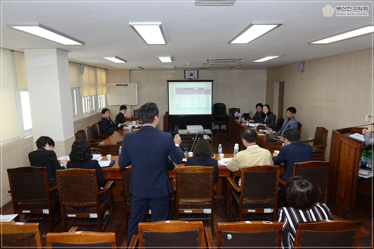 주민복지위원회, 해운대구 벤치마킹 실시 7번째