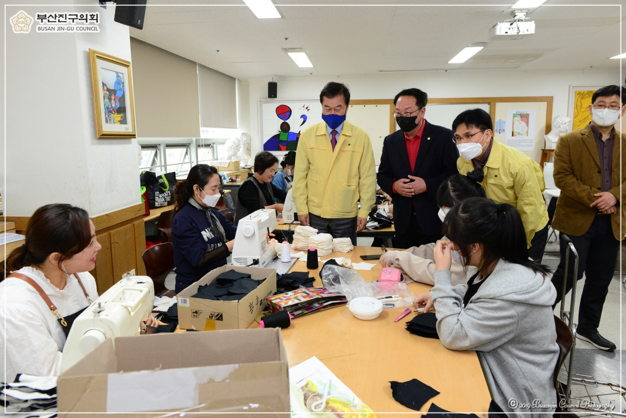 남부교육청 초4지구 운영위원협의회 마스크만들기 현장 격려 방문 3번째