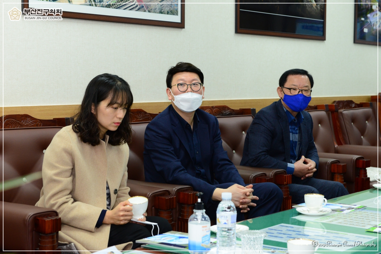 결산검사위원 위촉장 전달식 개최 2번째