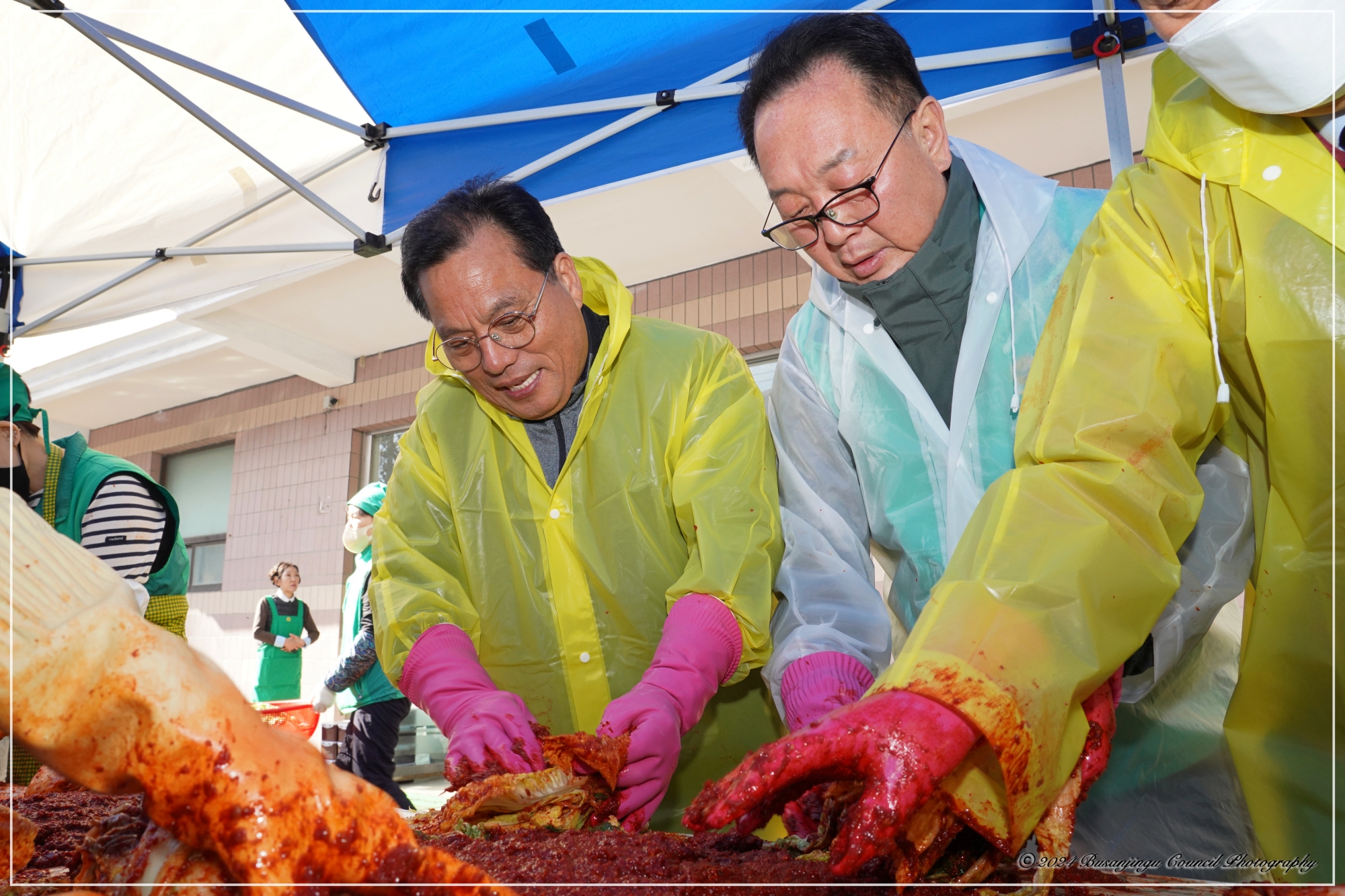 새마을부녀회 김장김치 담기 행사 1번째