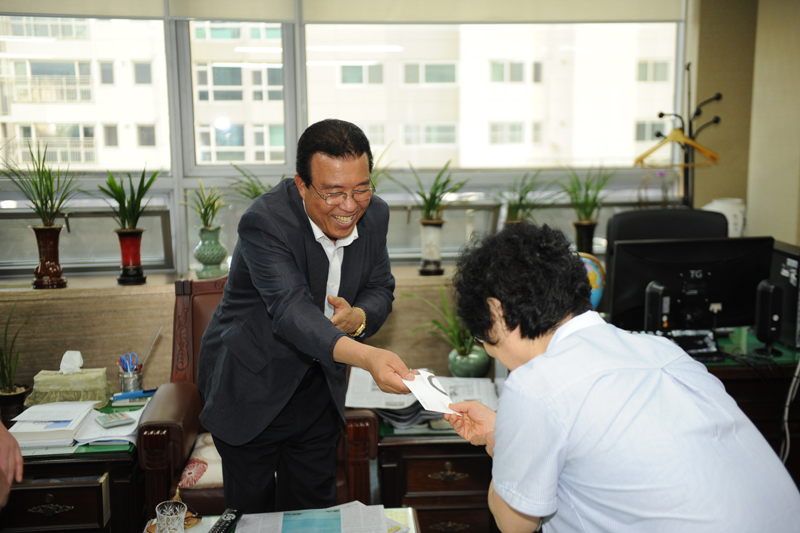 현업부서 직원 격려 2번째