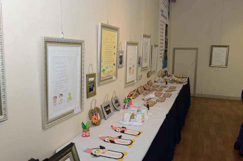 문학작품공모전 및 민방위대 창설 기념식 3번째