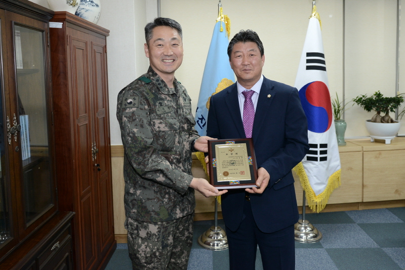 국방부장관상 수상 1번째