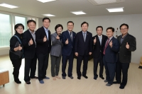 연지동 하나로경로당 개소식 7번째