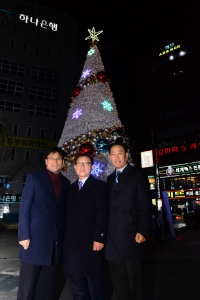 제5회 부산진구 기독교문화복지협의회 성탄트리 점등식 7번째