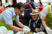 삼계탕 6천그릇 나눔행사 참석, 배식봉사 실시 6번째