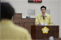 제302회 임시회 제2차 본회의 구정질문 실시 5번째