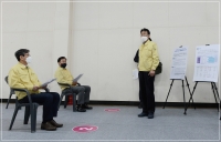 부산광역시 제1호 코로나19 예방접종센터 개소식 참석 4번째