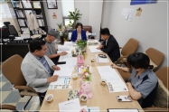 의회소식지 편집위원회 회의 3번째