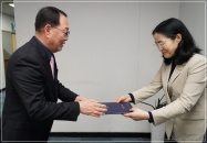 2025회계연도 결산검사위원 위촉장 수여 2번째